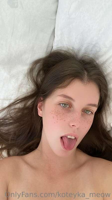 Good morning 🌞 
I've been dreaming about good sex lately, I ..