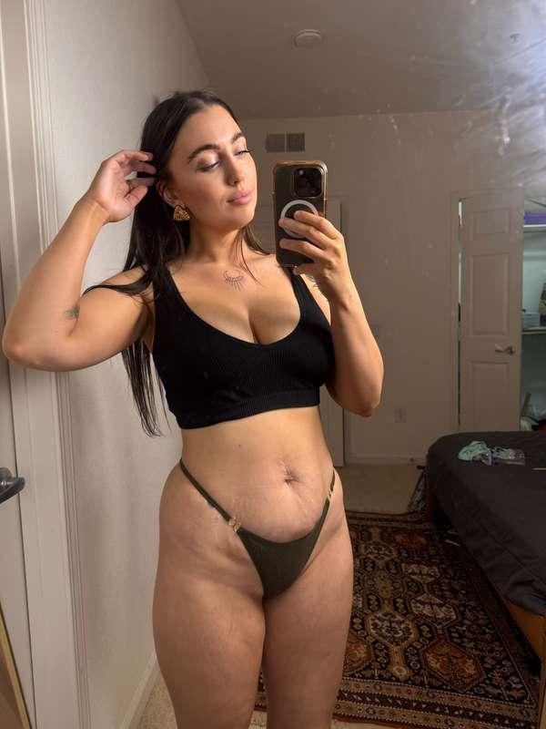 Mom bodies rock! 