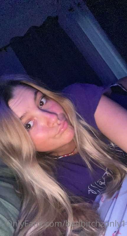 bday tomorrow:) i’ll make content soon 💗💋