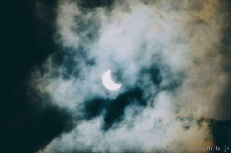 Venus in Scorpio until December 5th
 
Venus has been in trou..