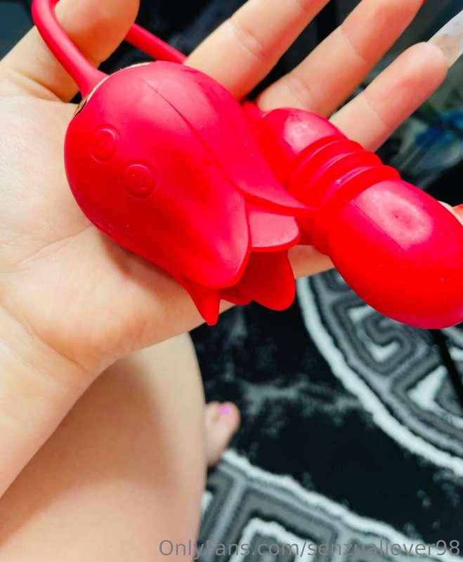 elenadaniela98 main image