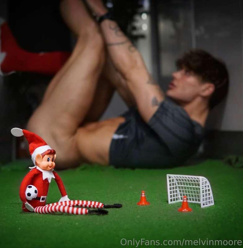 [⚽️ #12]C’mon snowflake! Put your gear on, and don’t forget ..