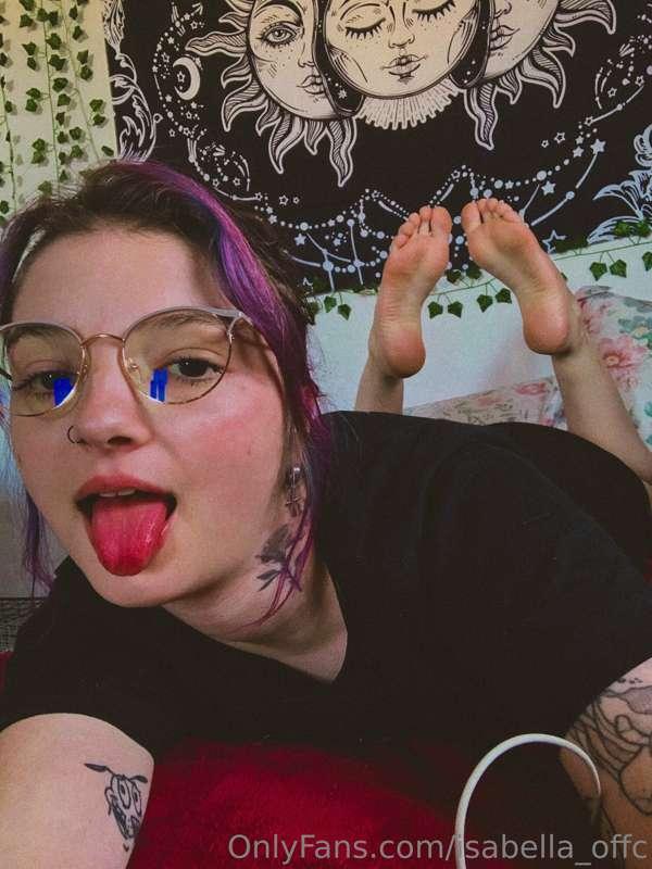 😝