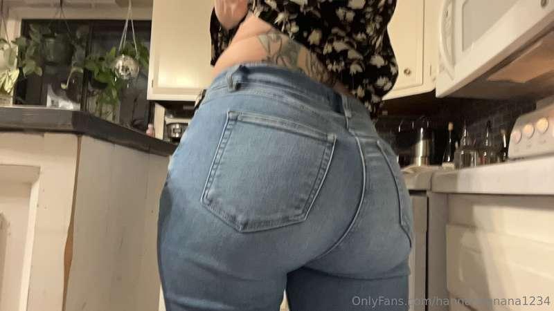 I LOVE these jeans ☺️