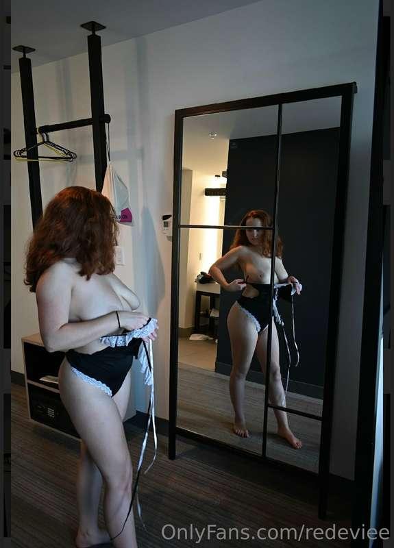 Candid shots from the photo shoot 💁‍♀️