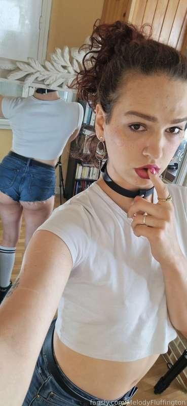 Now that the sun is out, I can let my cheeks out with booty shorts! 