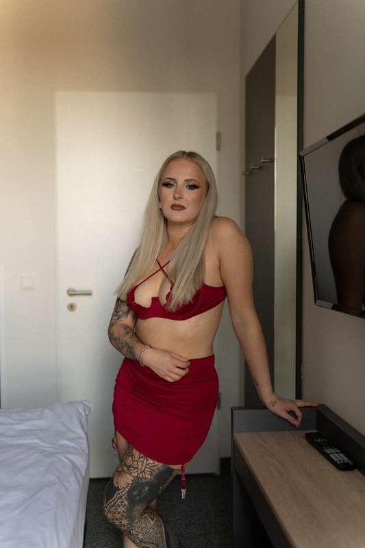 🇩🇪 Das erste Set vom zweiten Shooting mit der atemberaubende..