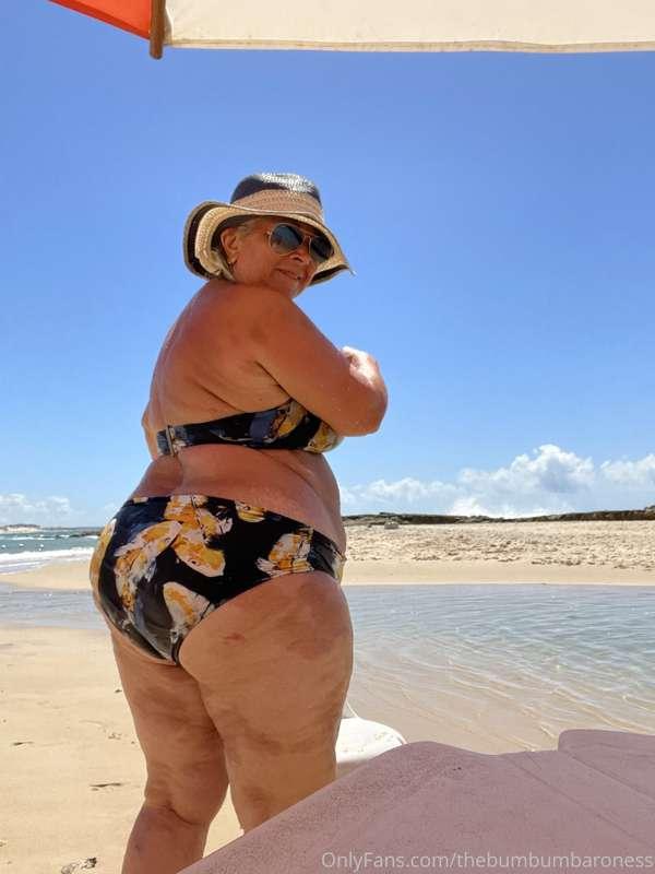 thebumbumbaroness image #6