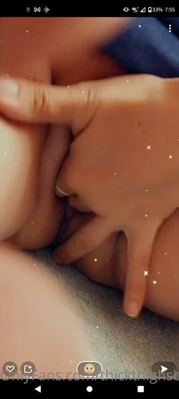 Happy Hump Day What do you want to see, Daddy? 🥵💦 Message me..