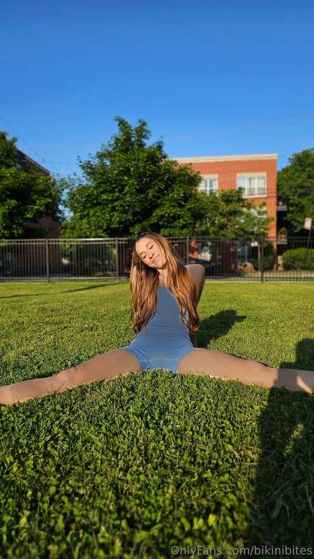 How does my straddle look? 💙