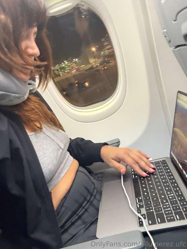 Work 💸🍑✈️