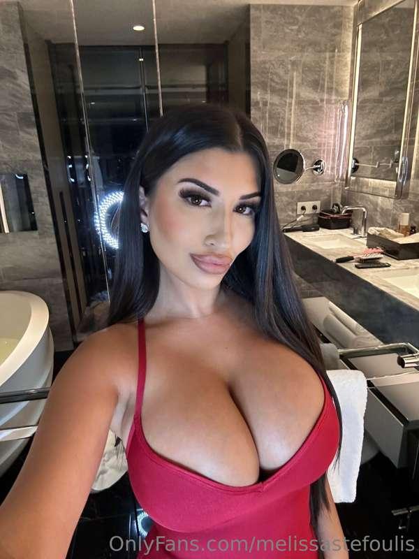 Comment down below what size u think they are 🤭