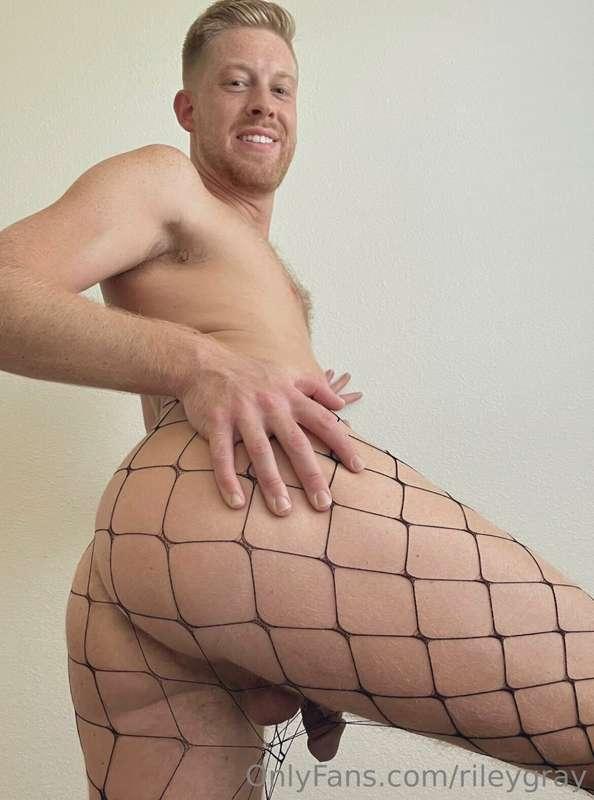 Just a slutty boy dressing up in lingerie for daddy!! He lik..
