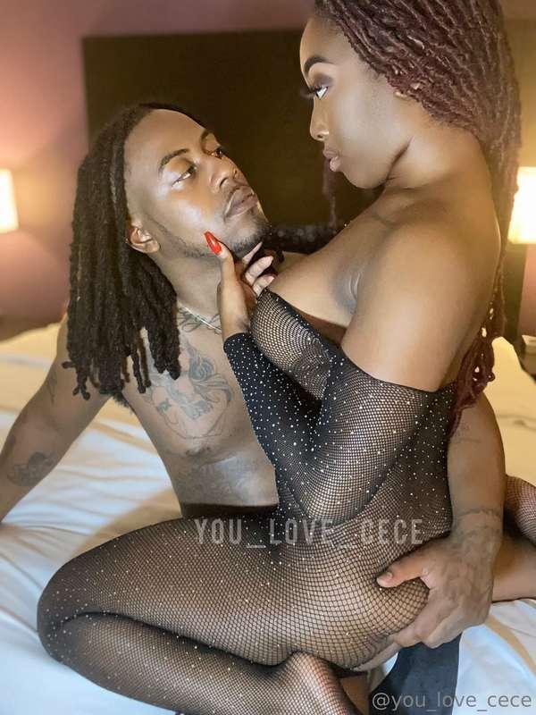 # The BIGGEST dick I ever had 😱 

watch me take every inch 😈..