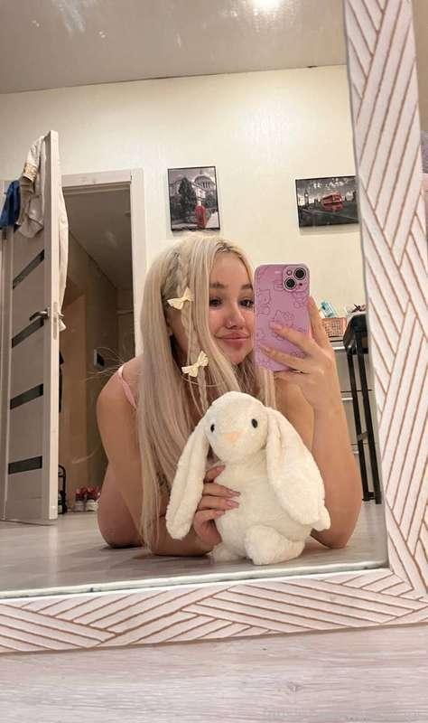 Hi! How are you doing?🩷



#fyp #cute #adorable #blonde #cosplay #ass #boobs #tits #egirl #lingerie 				