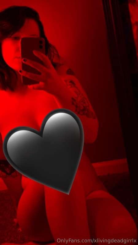 Sorry I’ve been gone so long 😘  Message me for the uncensore..