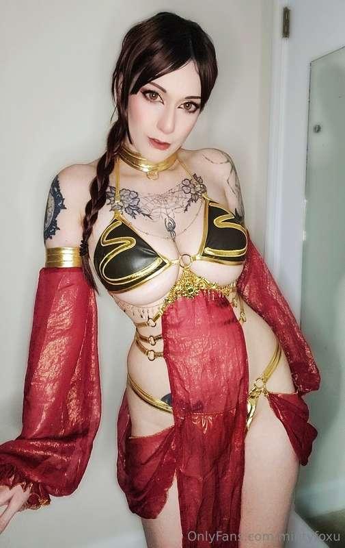 Sexy Slave Leia SNEAKPEEK 