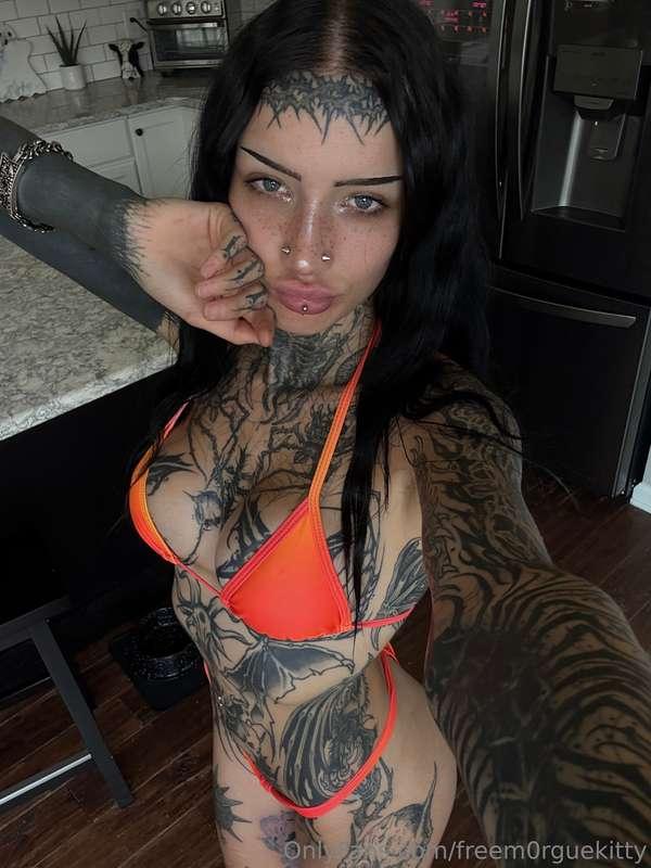 like me in orange ? 