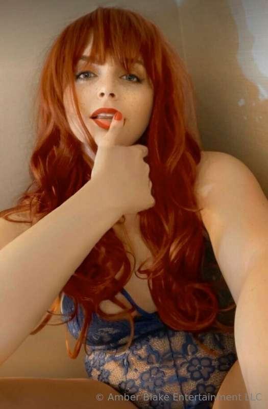 Do you want to see me get fucked, suck, or fuck myself? 🥵 DM..