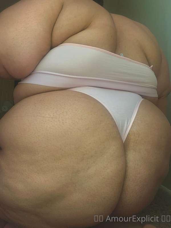 amourmoreexplicit image #8