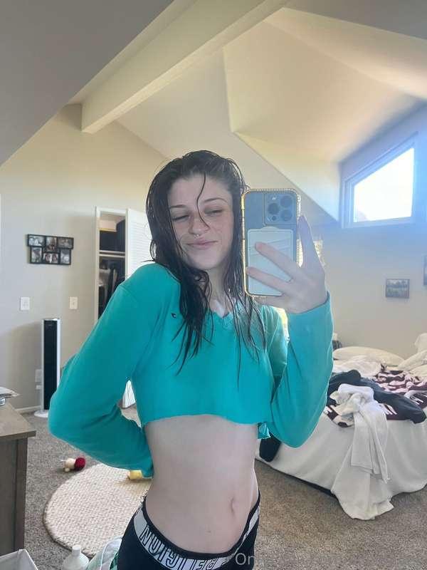 don't mind the mess 😳