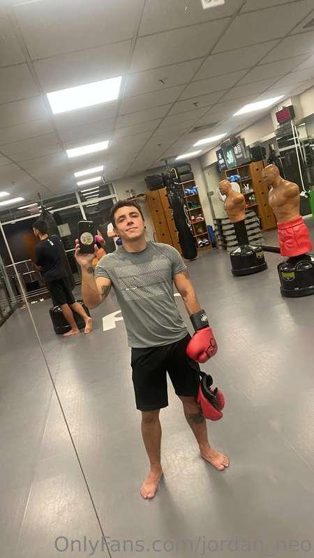 Estava pensando em gravar uma foda em um tatâmi, aprovam?