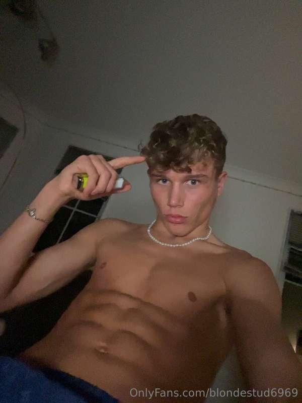 Whats on ur mind👀🌶