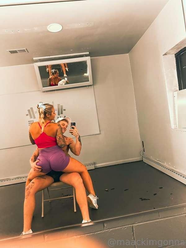 Missin that ass 😞🤤

https://onlyfans.com/mizmilwaukee?rec=24..