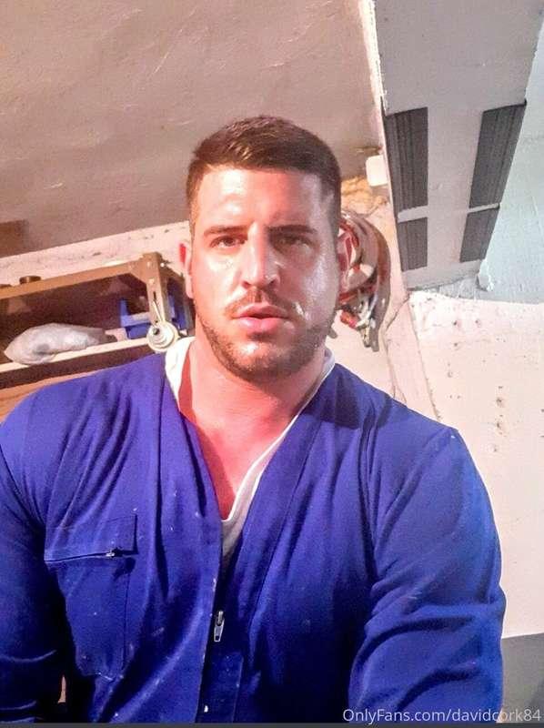 Hi . Do you have any problem in your bathroom ? See you tomo..