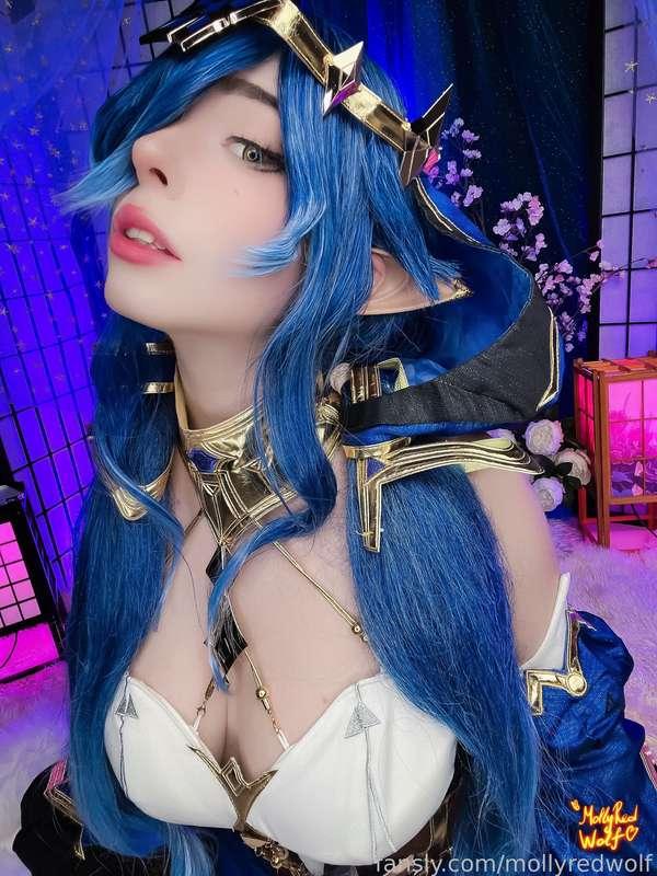 mollyredwolf image #1