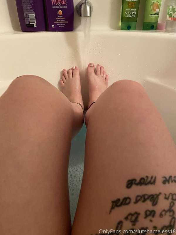 slutshameless18 image #1