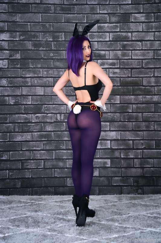 Here's some booty for your Tuesday! I hope your week is goin..