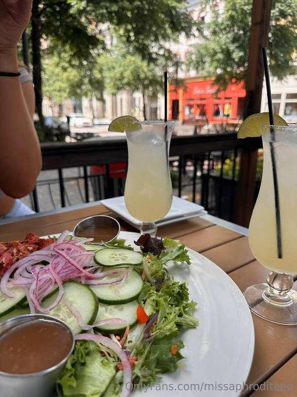 Drink time!! 🍹