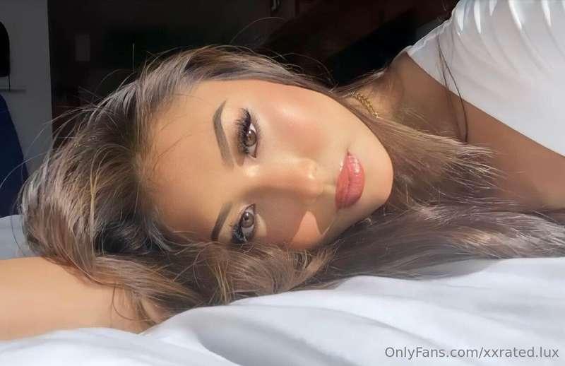 Look into my eyes, tell me how much you need me!