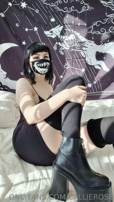 can I walk all over u? 😈