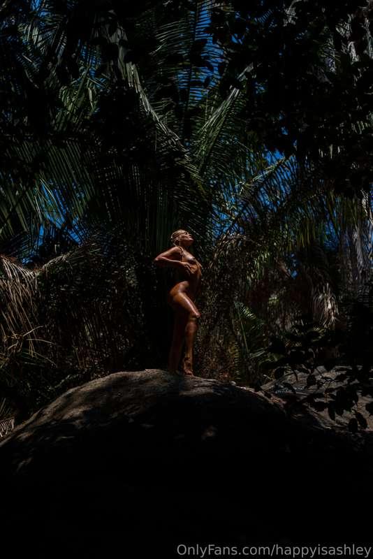 Jungle Goddess 🥵