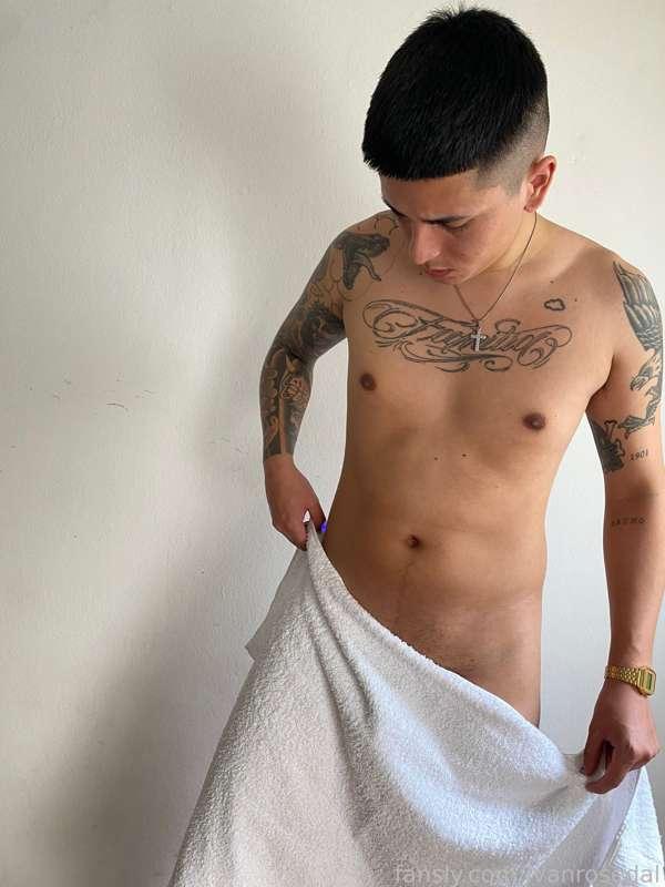 #fyp #gay #bisexual #bi #male #dick #cock #boy #teen #young #hot #tattoo #tattoed #chico #hombre #men #sexy #porn #amateur #hottie #cute #petite #masturbation #ivanrosedal
