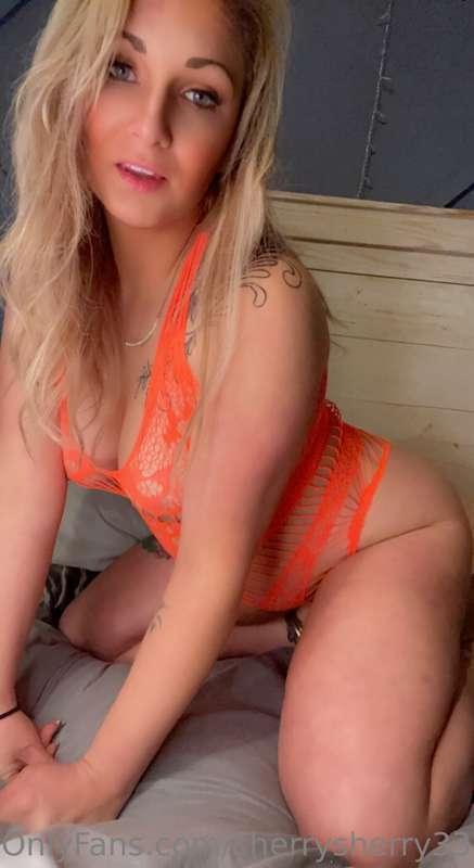 Are you going to slid right in? 🤤🤤