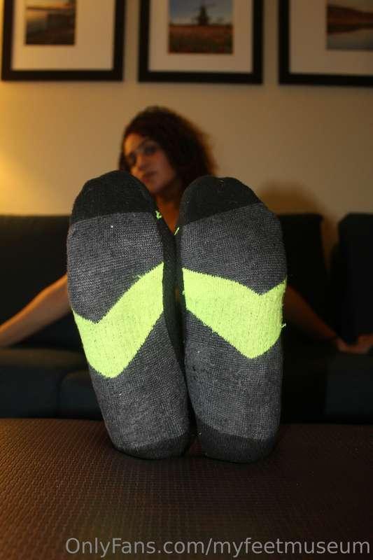 🧦Sock removal stages by @goddessopalonia