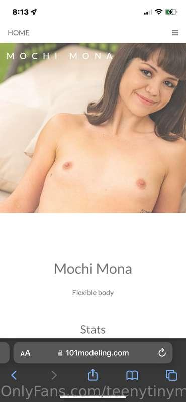 Your girl officially signed to an agency today😇
Swipe to see..