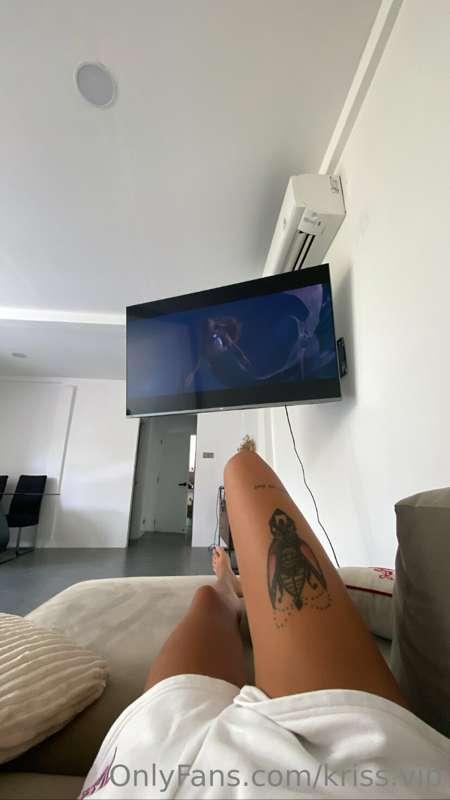 A movie at home or in the cinema?🎥