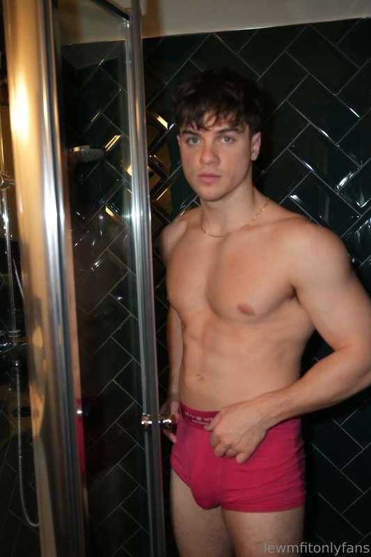 Im going to make this Airbnb shower extra slippery with my c..