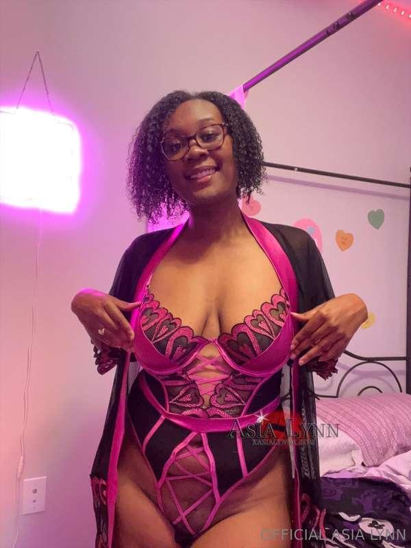 # I can show you more, dm me 💦