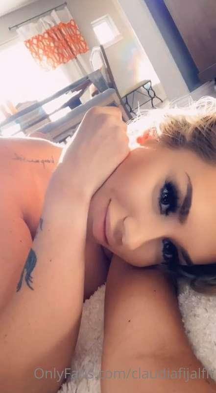 Gooooood Mooorrnnniiiiiing Happi Saturday🥰