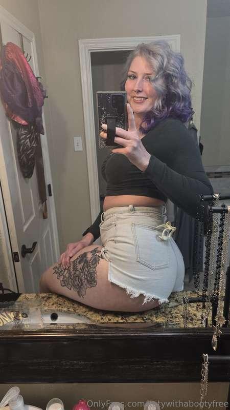 HHiiii goodmorning >>@katywithabooty 