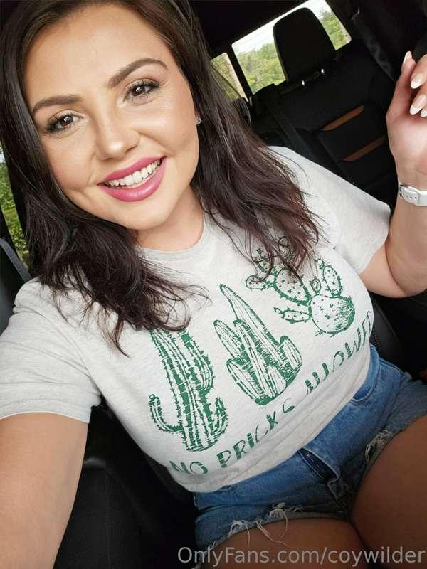Like my car selfie? 😘

💋 For discounted PPV, uncensored vide..