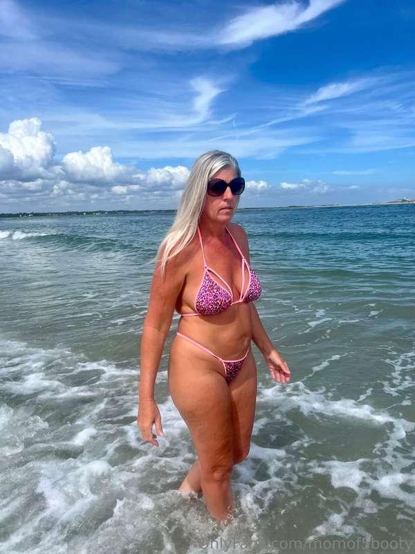 momof5booty image #16