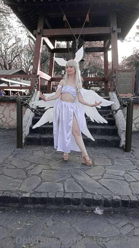 I will be taking and uploading new photos this week! 💕
Meanw..