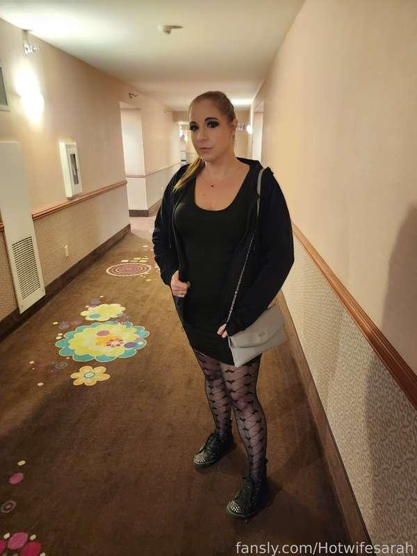 hotwifesarah image #4
