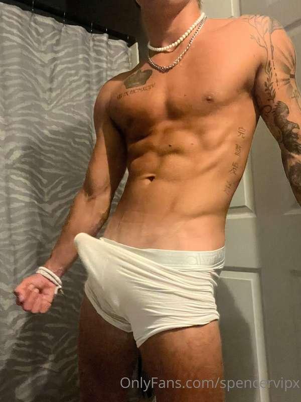 Where’s my daddy’s at that want my snap?
